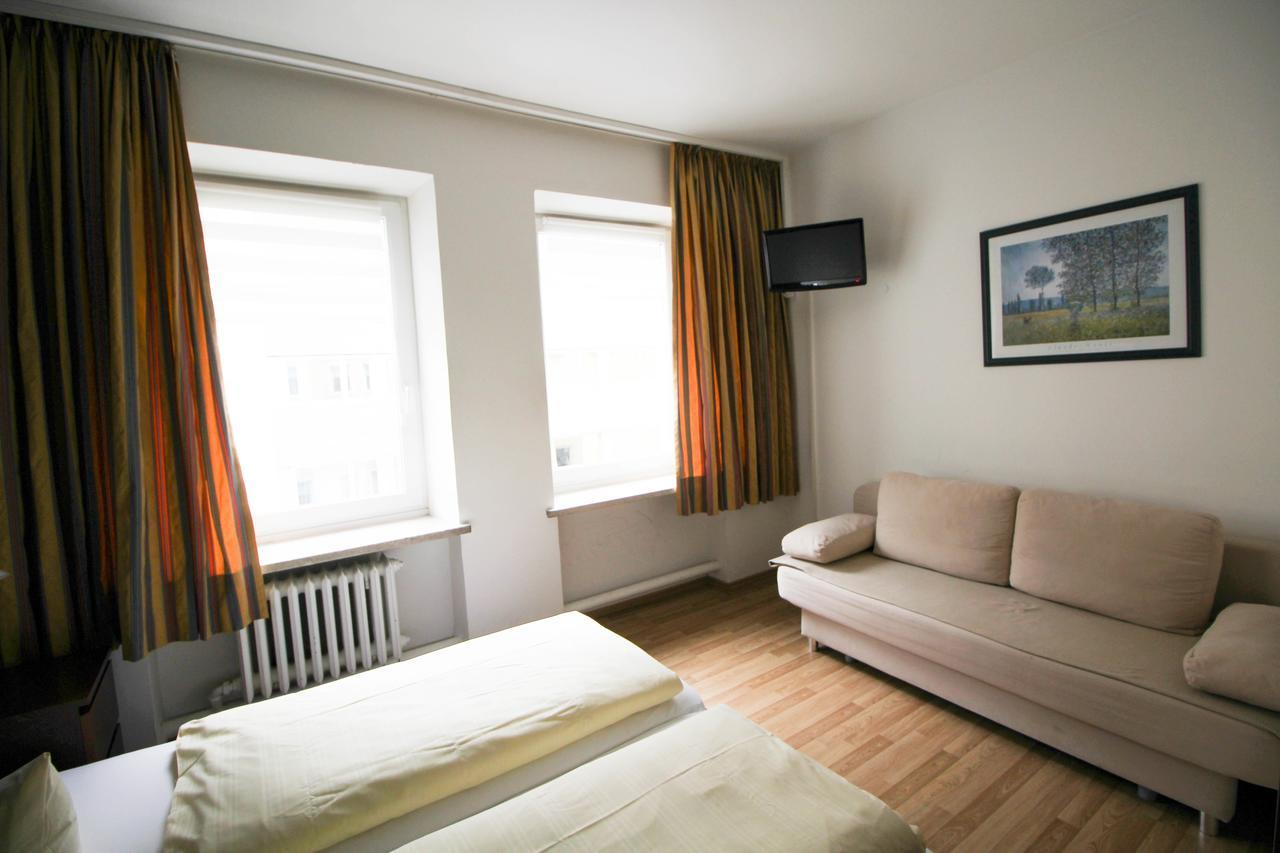 Hotel Pension Am Hauptbahnhof Мюнхен Экстерьер фото
