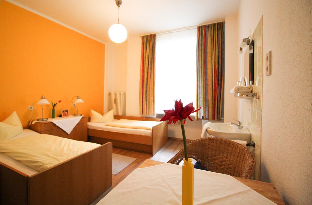 Hotel Pension Am Hauptbahnhof Мюнхен Экстерьер фото