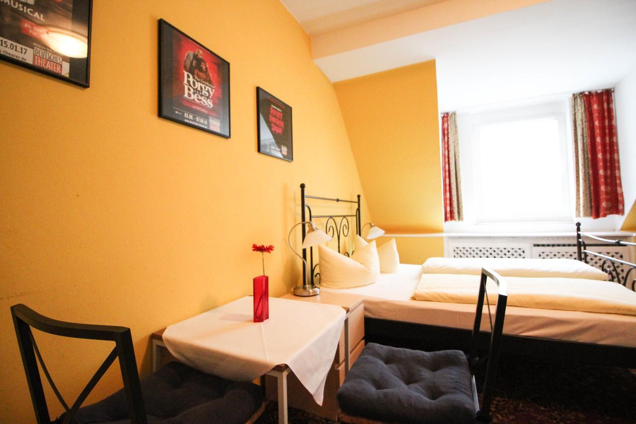 Hotel Pension Am Hauptbahnhof Мюнхен Экстерьер фото